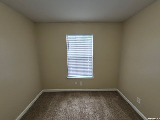 8806 SLUMBER LN, Converse, TX 78109