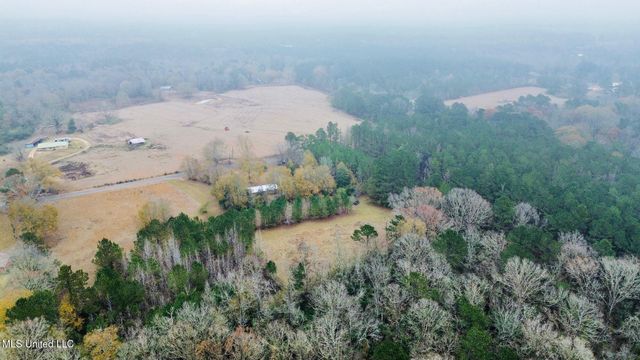 399 James Boyakin Barnett Road, Magee, MS 39111