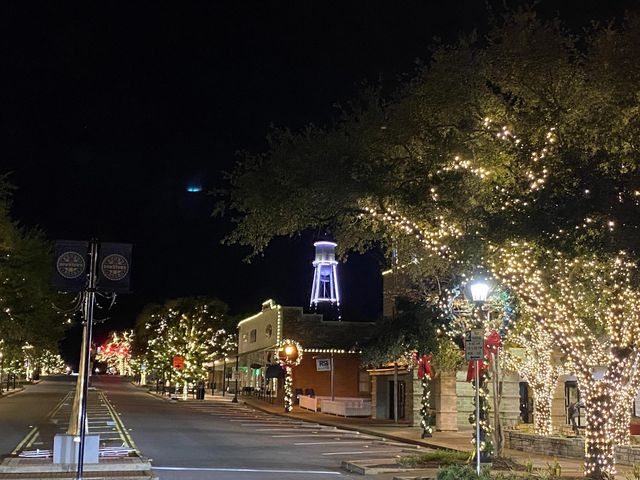 1305 E Main ST, Round Rock, TX 78664