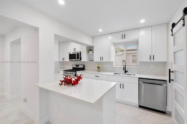 3740 NW 9th Ct, Lauderhill, FL 33311