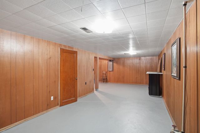 5718 N Cook St, Spokane, WA 99208