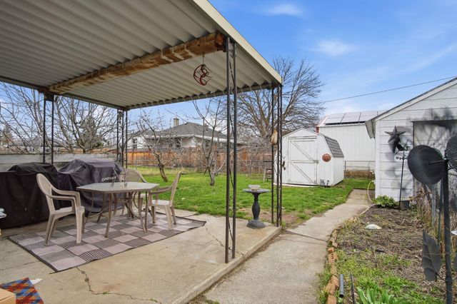 5718 N Cook St, Spokane, WA 99208