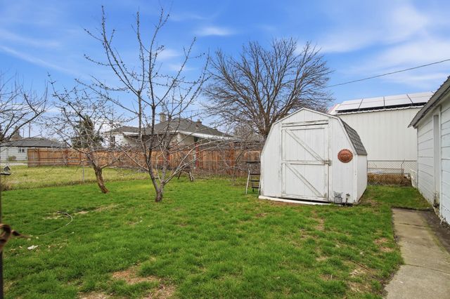 5718 N Cook St, Spokane, WA 99208