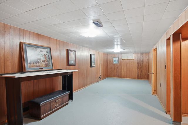 5718 N Cook St, Spokane, WA 99208