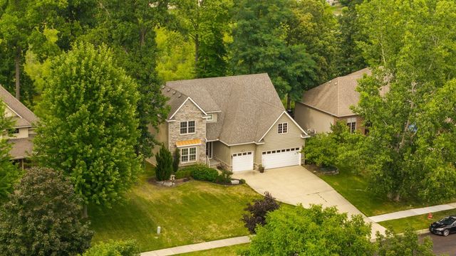8243 Heathertree Lane, Brighton, MI 48116