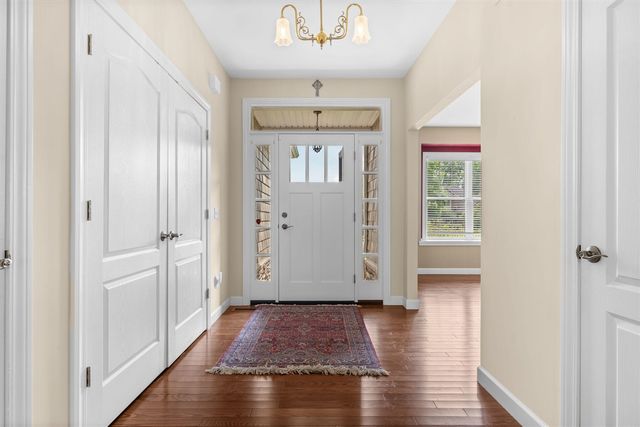 8243 Heathertree Lane, Brighton, MI 48116