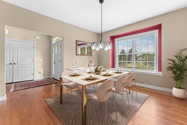 8243 Heathertree Lane, Brighton, MI 48116