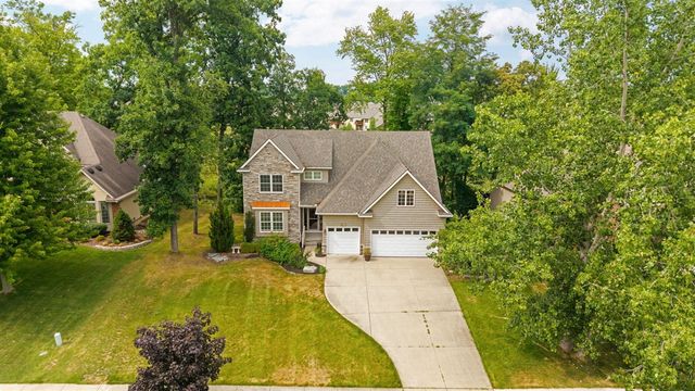 8243 Heathertree Lane, Brighton, MI 48116