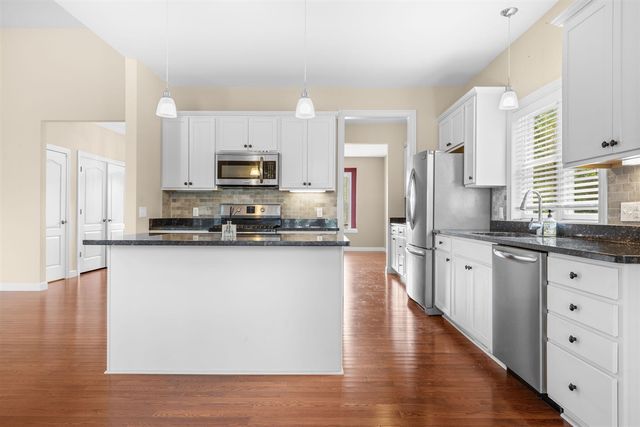 8243 Heathertree Lane, Brighton, MI 48116