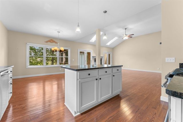 8243 Heathertree Lane, Brighton, MI 48116