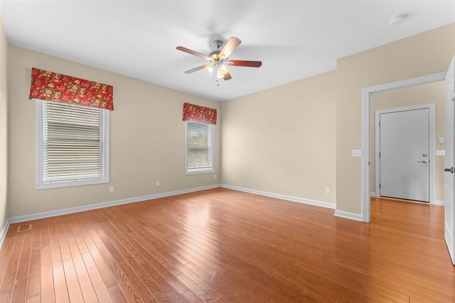 8243 Heathertree Lane, Brighton, MI 48116