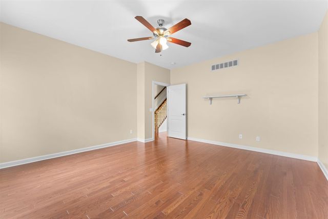 8243 Heathertree Lane, Brighton, MI 48116