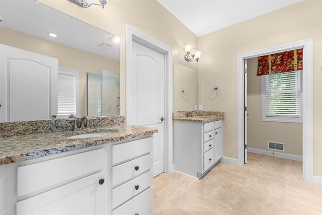 8243 Heathertree Lane, Brighton, MI 48116