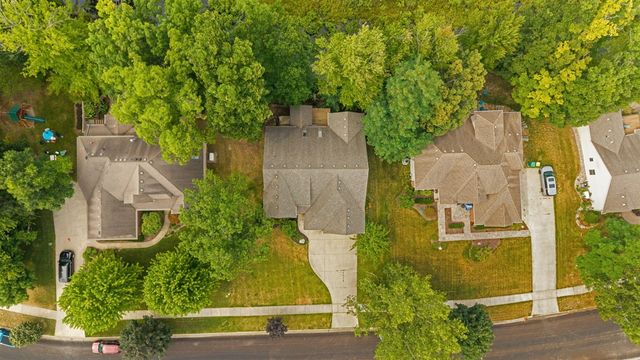 8243 Heathertree Lane, Brighton, MI 48116