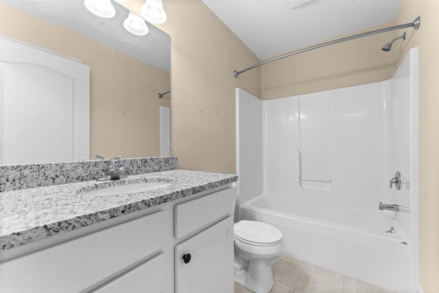 8243 Heathertree Lane, Brighton, MI 48116