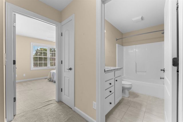 8243 Heathertree Lane, Brighton, MI 48116