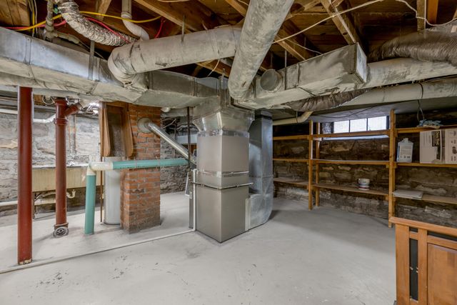 211 Chenault Road, Lexington, KY 40502