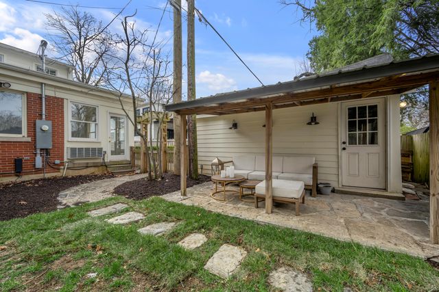 211 Chenault Road, Lexington, KY 40502