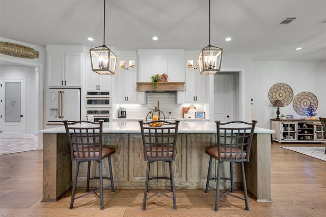 549 Eagles Nest TRL, Bullard, TX 75757