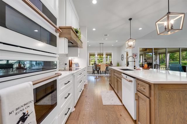 549 Eagles Nest TRL, Bullard, TX 75757