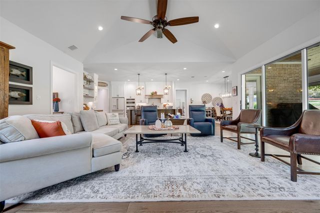 549 Eagles Nest TRL, Bullard, TX 75757