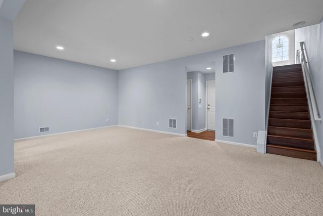 45773 SMOKETREE TER, Sterling, VA 20166