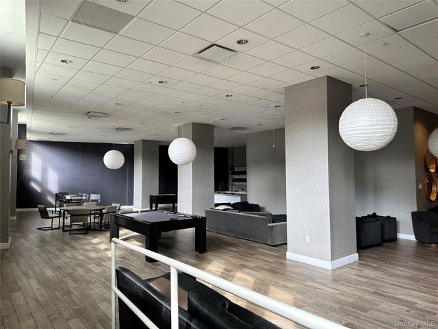90 Bay Street Landing 3J, Staten Island, NY 10301