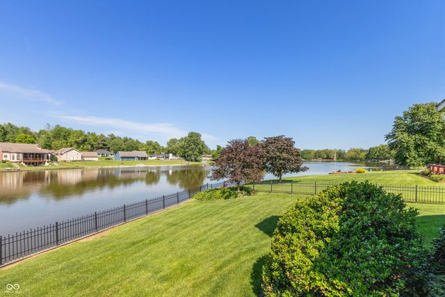 338 Mutton Creek Drive, Seymour, IN 47274