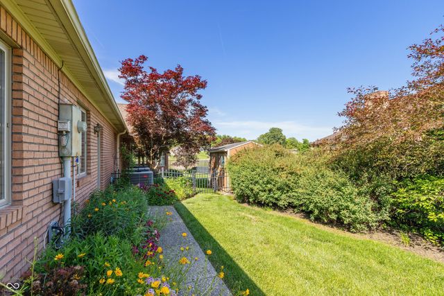 338 Mutton Creek Drive, Seymour, IN 47274