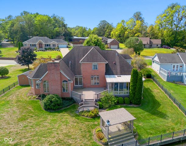 338 Mutton Creek Drive, Seymour, IN 47274