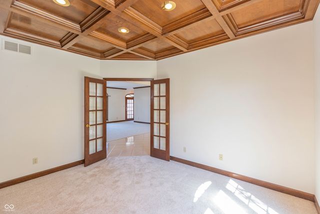 338 Mutton Creek Drive, Seymour, IN 47274