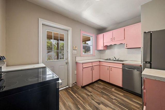 1701 E Dunedin Road, Columbus, OH 43224