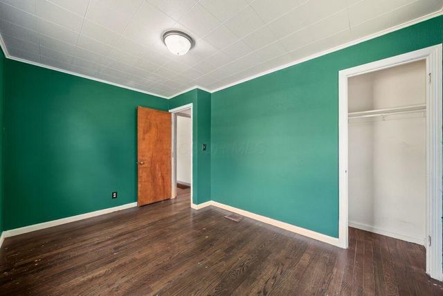 1701 E Dunedin Road, Columbus, OH 43224