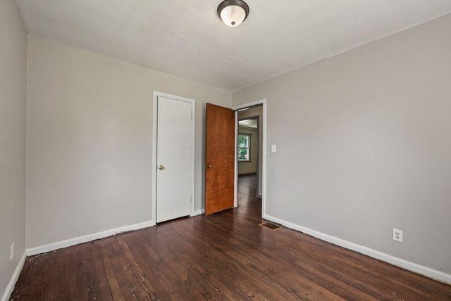 1701 E Dunedin Road, Columbus, OH 43224