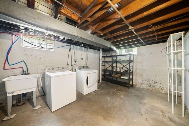 1701 E Dunedin Road, Columbus, OH 43224