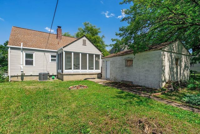 1701 E Dunedin Road, Columbus, OH 43224