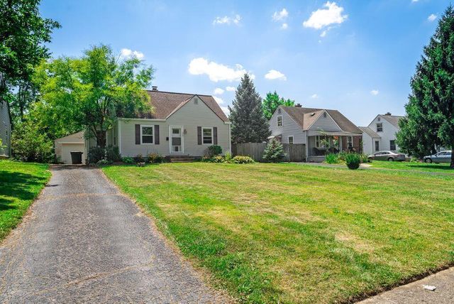 1701 E Dunedin Road, Columbus, OH 43224