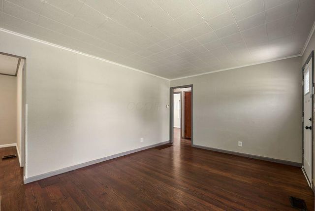 1701 E Dunedin Road, Columbus, OH 43224
