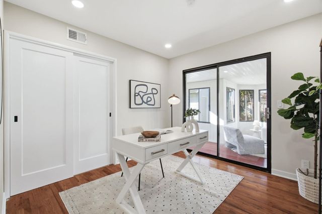 946 Los Padres Boulevard, Santa Clara, CA 95050