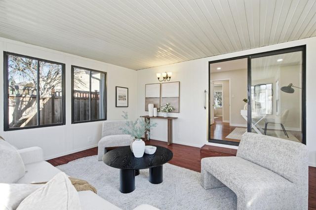 946 Los Padres Boulevard, Santa Clara, CA 95050