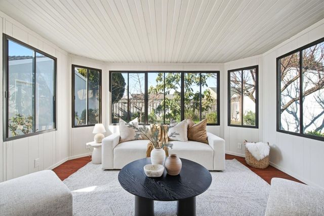 946 Los Padres Boulevard, Santa Clara, CA 95050