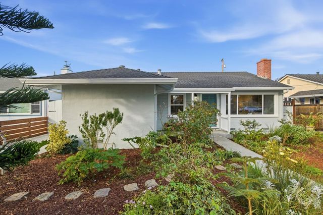 946 Los Padres Boulevard, Santa Clara, CA 95050