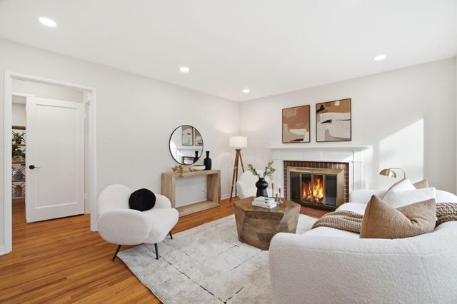 946 Los Padres Boulevard, Santa Clara, CA 95050