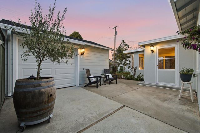 946 Los Padres Boulevard, Santa Clara, CA 95050