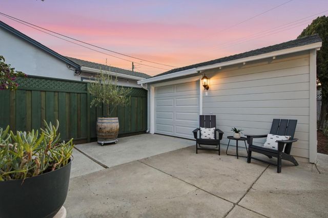 946 Los Padres Boulevard, Santa Clara, CA 95050