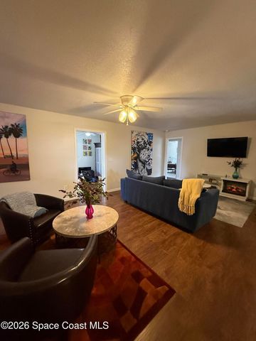 1833 Oakwood Trail, Melbourne, FL 32934