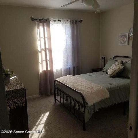 1833 Oakwood Trail, Melbourne, FL 32934