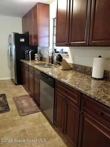 1833 Oakwood Trail, Melbourne, FL 32934