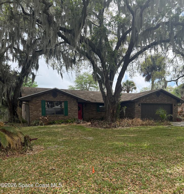 1833 Oakwood Trail, Melbourne, FL 32934