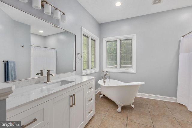 197 OAKLEIGH LN, Bumpass, VA 23024